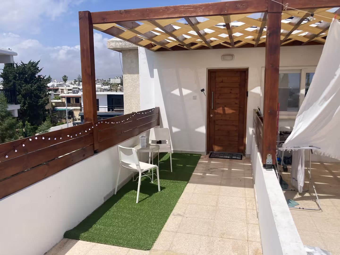 Harbour Central exterior view